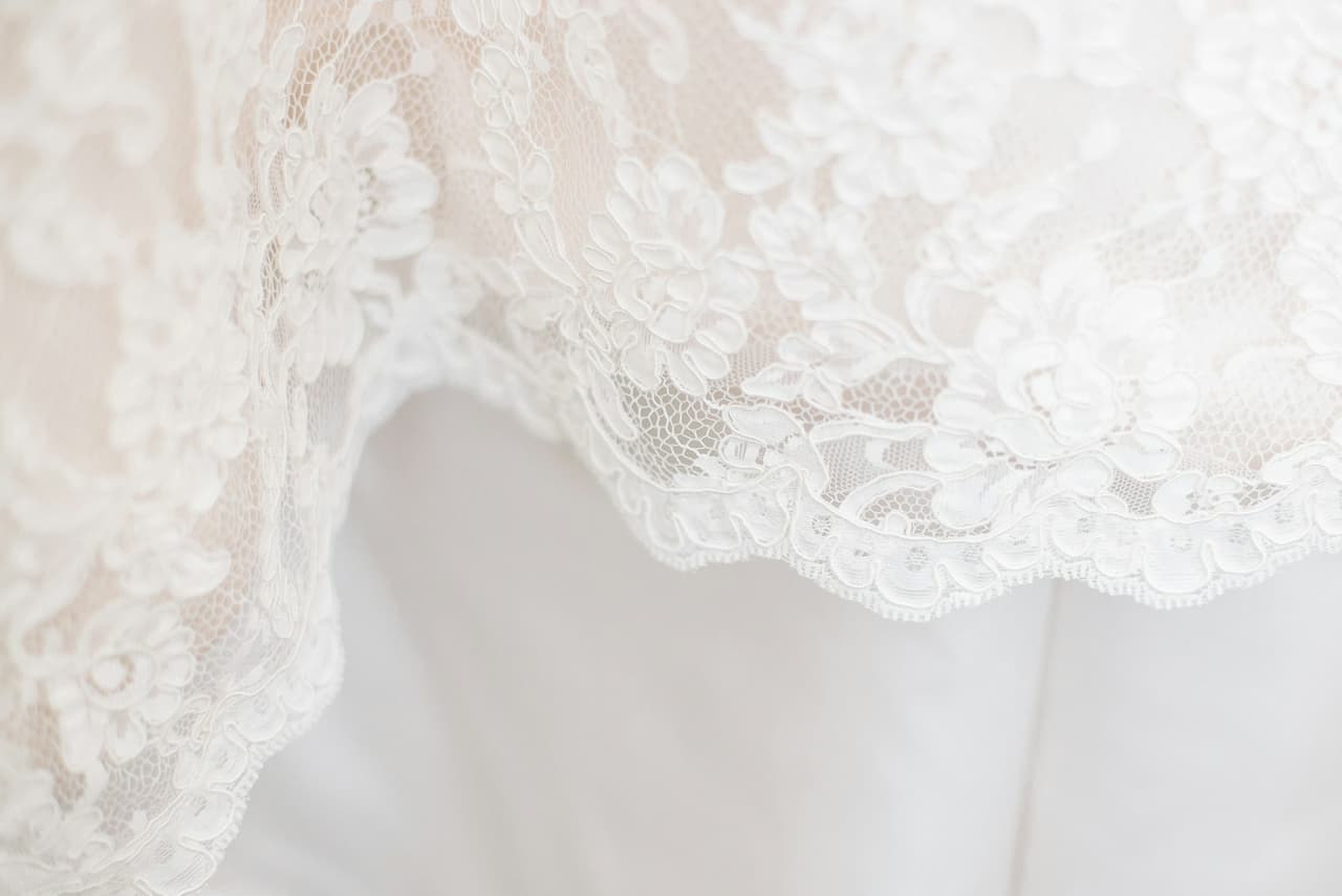 Surat Textile Crisis June 2026 — Iran Conflict, Rising Costs, and What Lace Buyers Must Know